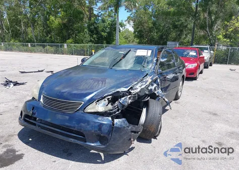 2005 Lexus Es 330 z USA, uszkodzony, nr VIN JTHBA30G455124723